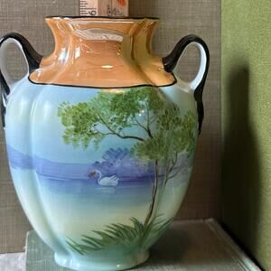 Vintage Noritake Hand‑Painted Lustreware Swan Vase